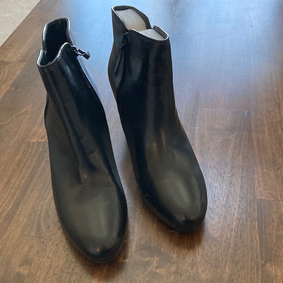 Ralph Lauren Women’s size 11 Marcy heeled booties excellent used condition - Picture 2 of 13